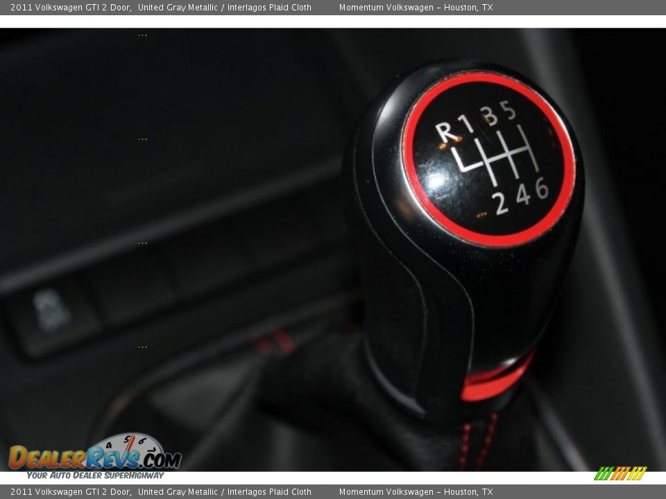 2011 Volkswagen GTI 2 Door United Gray Metallic / Interlagos Plaid Cloth Photo #25