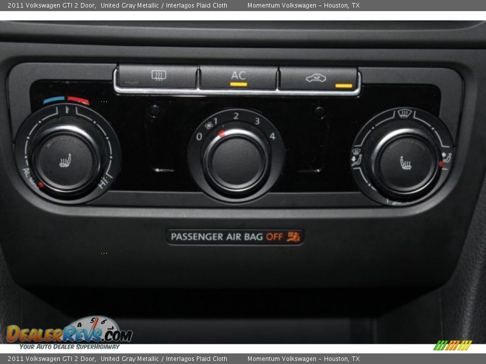 2011 Volkswagen GTI 2 Door United Gray Metallic / Interlagos Plaid Cloth Photo #27