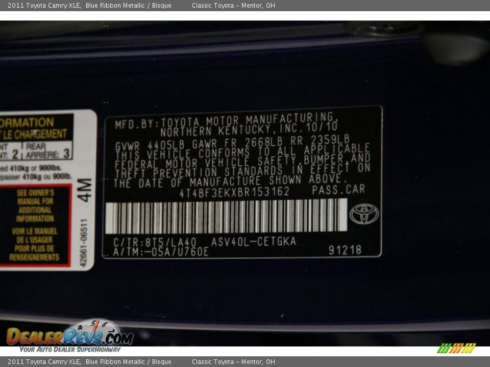 2011 Toyota Camry XLE Blue Ribbon Metallic / Bisque Photo #19