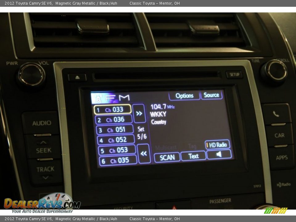 2012 Toyota Camry SE V6 Magnetic Gray Metallic / Black/Ash Photo #12