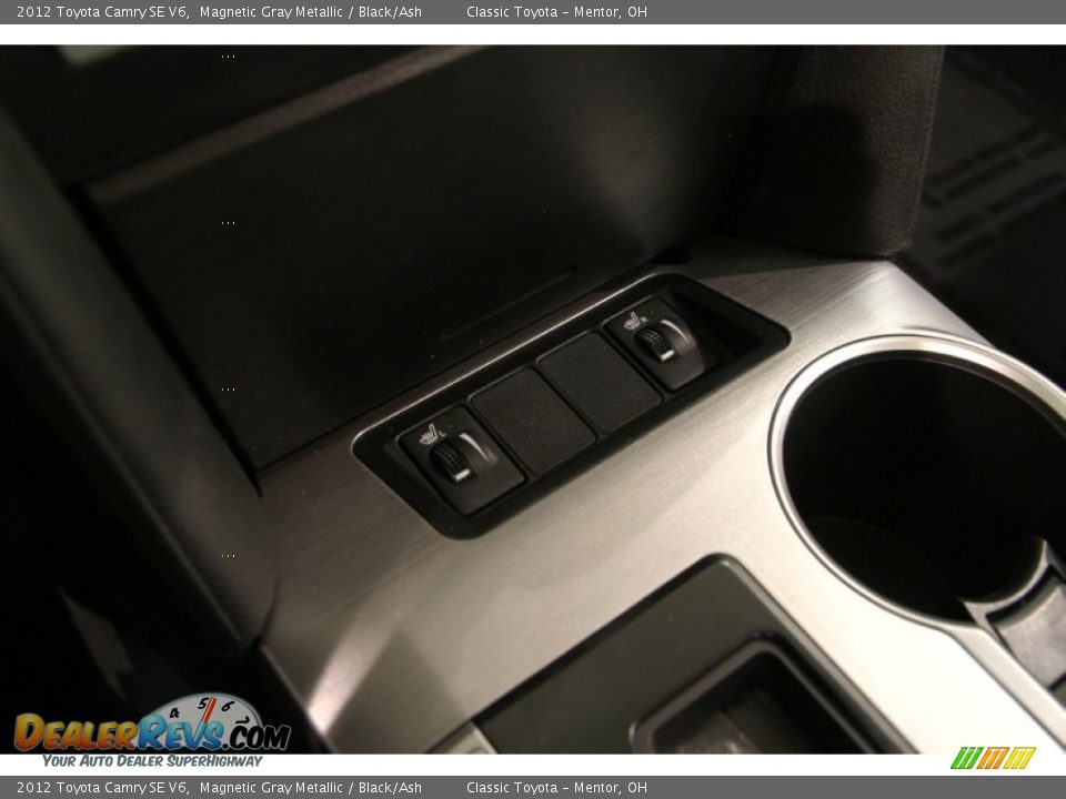 2012 Toyota Camry SE V6 Magnetic Gray Metallic / Black/Ash Photo #21