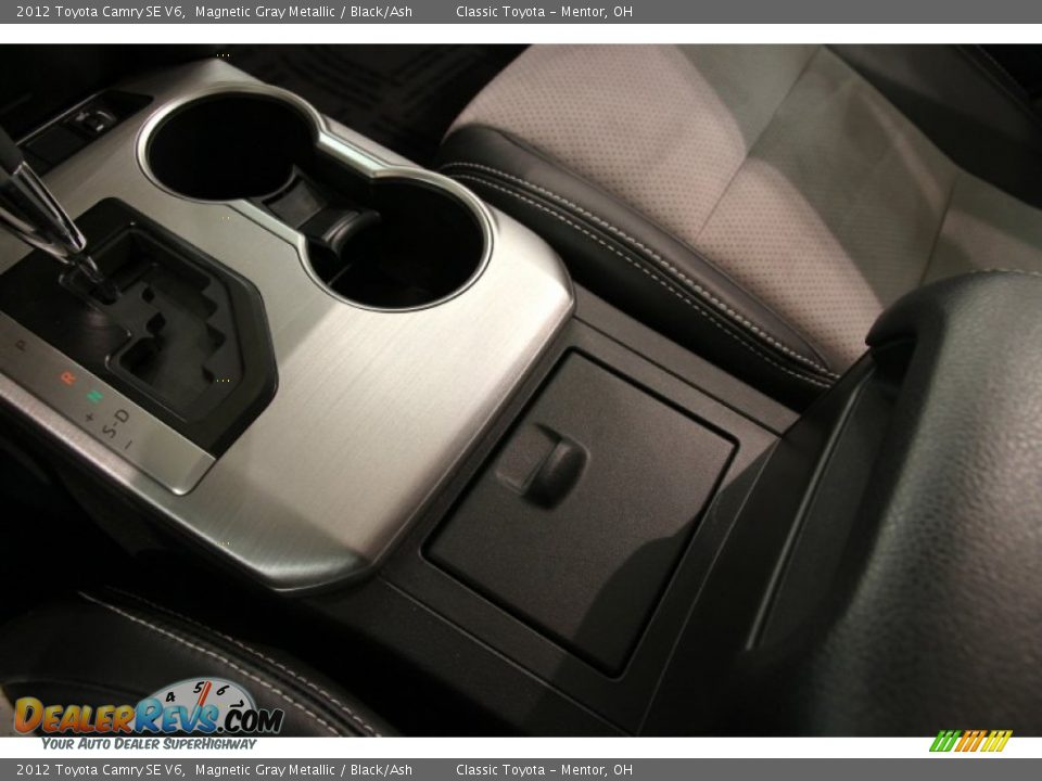 2012 Toyota Camry SE V6 Magnetic Gray Metallic / Black/Ash Photo #23