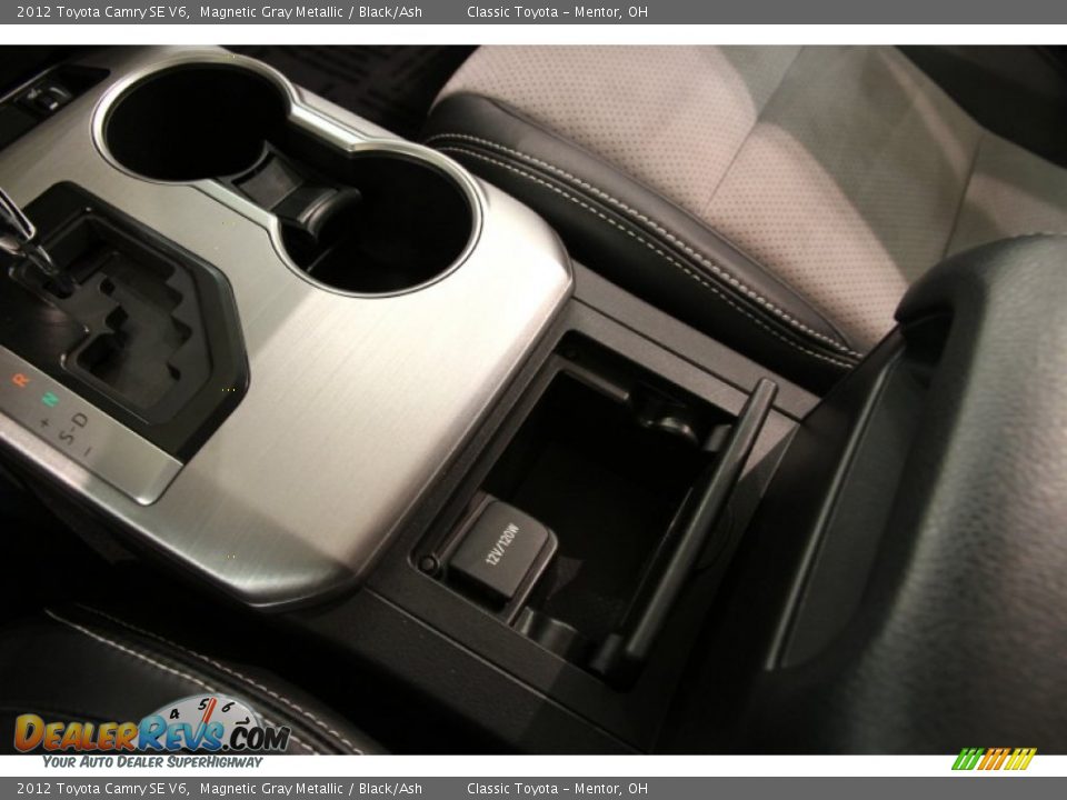 2012 Toyota Camry SE V6 Magnetic Gray Metallic / Black/Ash Photo #24