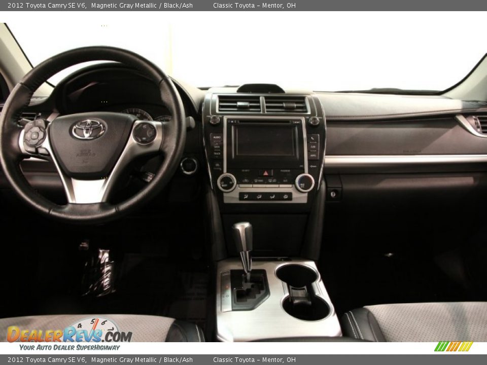 2012 Toyota Camry SE V6 Magnetic Gray Metallic / Black/Ash Photo #29