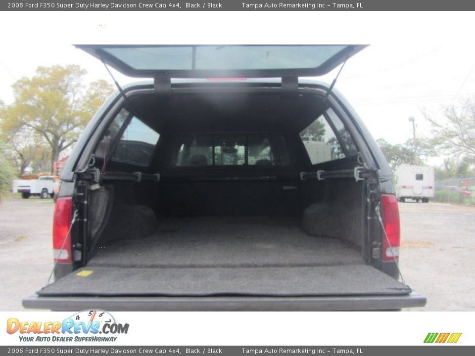 2006 Ford F350 Super Duty Harley Davidson Crew Cab 4x4 Black / Black Photo #14