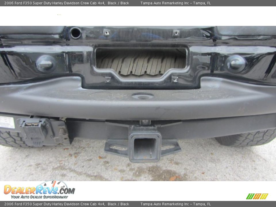 2006 Ford F350 Super Duty Harley Davidson Crew Cab 4x4 Black / Black Photo #16