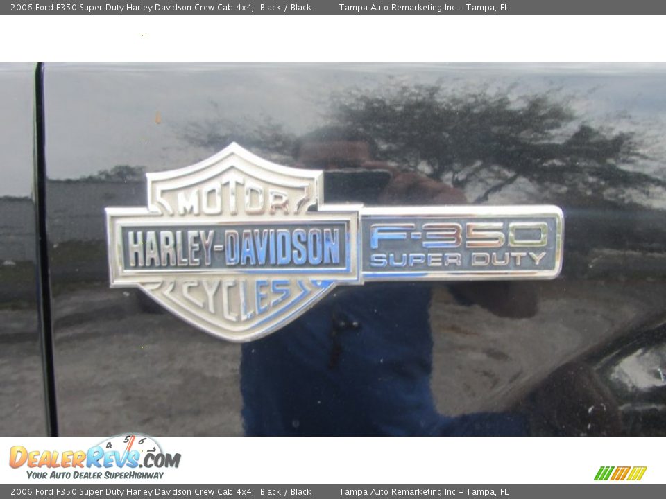 2006 Ford F350 Super Duty Harley Davidson Crew Cab 4x4 Black / Black Photo #21