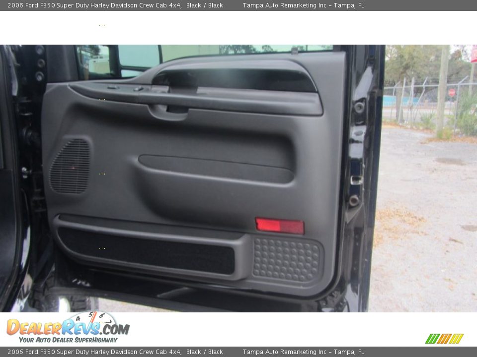 2006 Ford F350 Super Duty Harley Davidson Crew Cab 4x4 Black / Black Photo #23