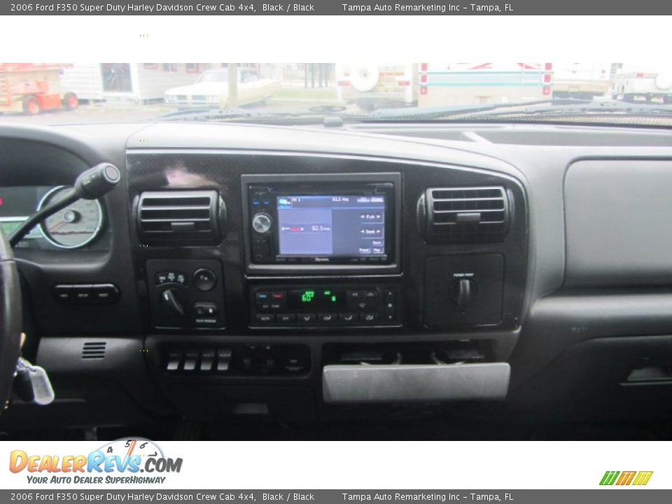 2006 Ford F350 Super Duty Harley Davidson Crew Cab 4x4 Black / Black Photo #29