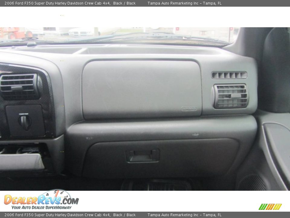2006 Ford F350 Super Duty Harley Davidson Crew Cab 4x4 Black / Black Photo #30