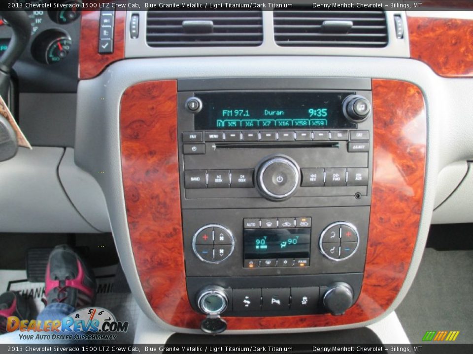 Controls of 2013 Chevrolet Silverado 1500 LTZ Crew Cab Photo #17