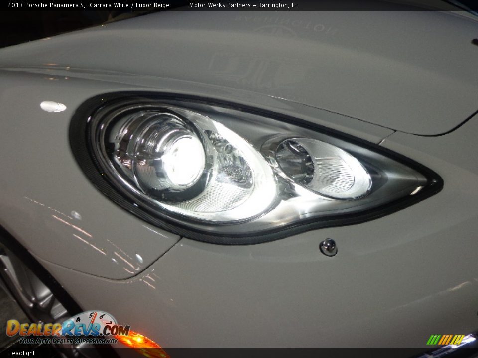 Headlight - 2013 Porsche Panamera