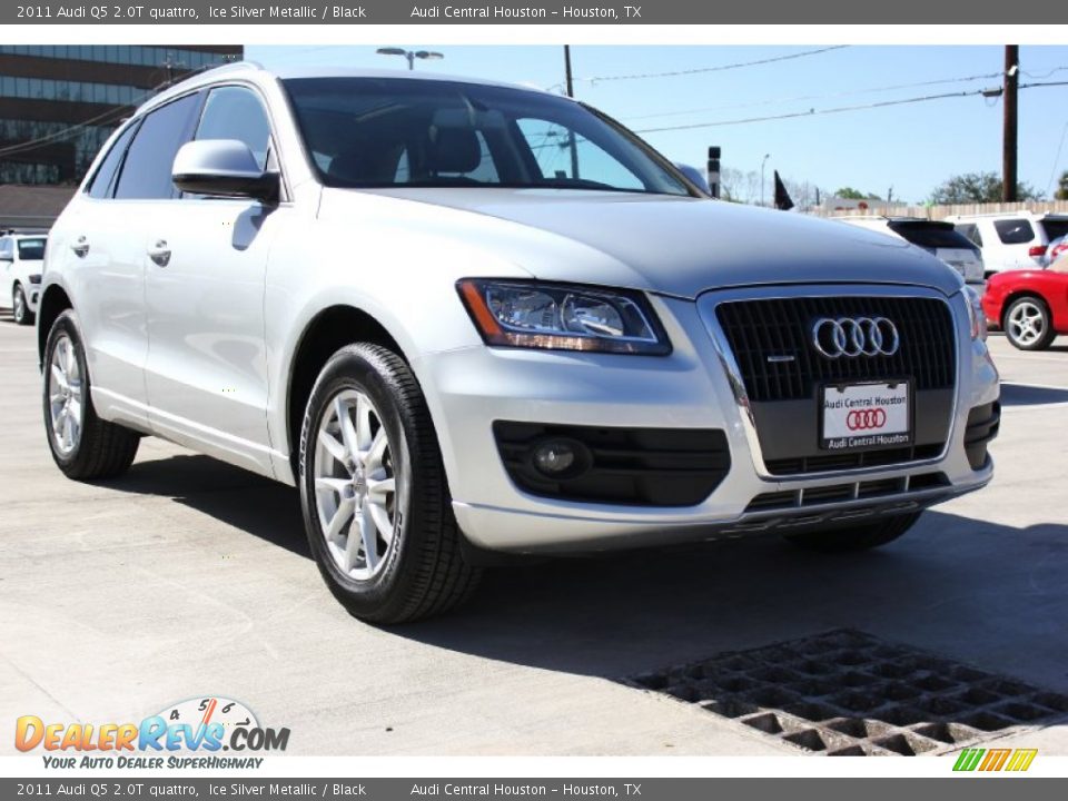 2011 Audi Q5 2.0T quattro Ice Silver Metallic / Black Photo #1