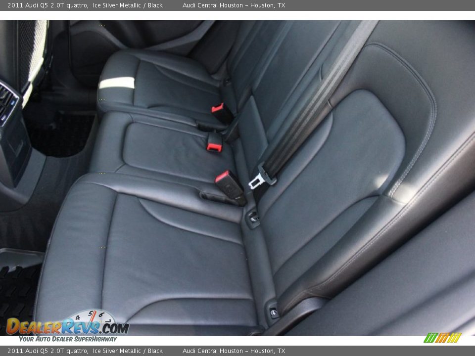2011 Audi Q5 2.0T quattro Ice Silver Metallic / Black Photo #31