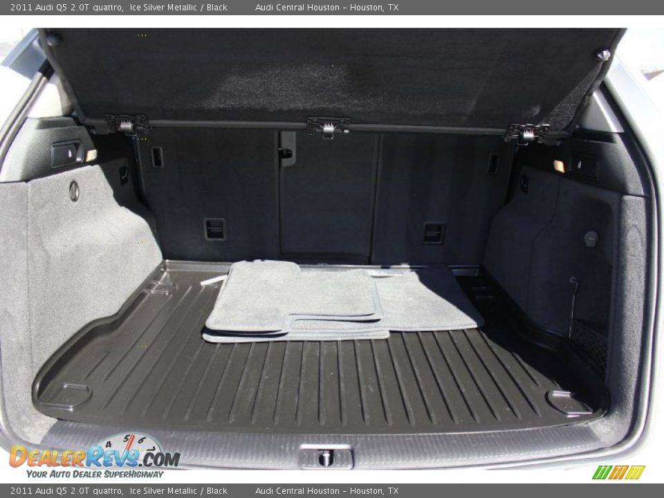 2011 Audi Q5 2.0T quattro Ice Silver Metallic / Black Photo #35