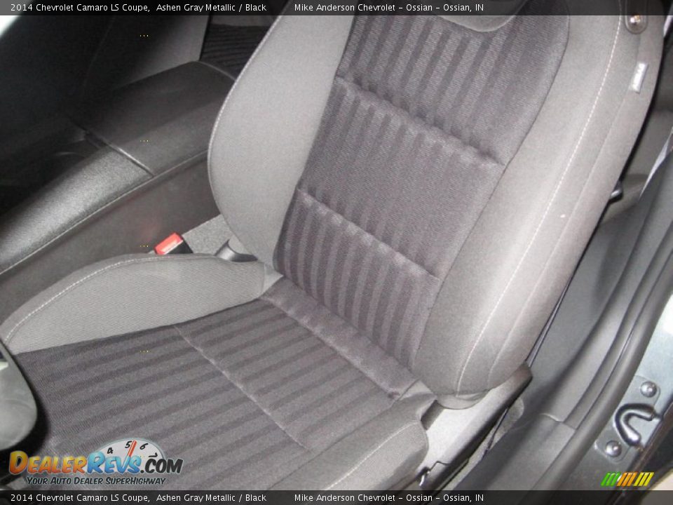2014 Chevrolet Camaro LS Coupe Ashen Gray Metallic / Black Photo #7