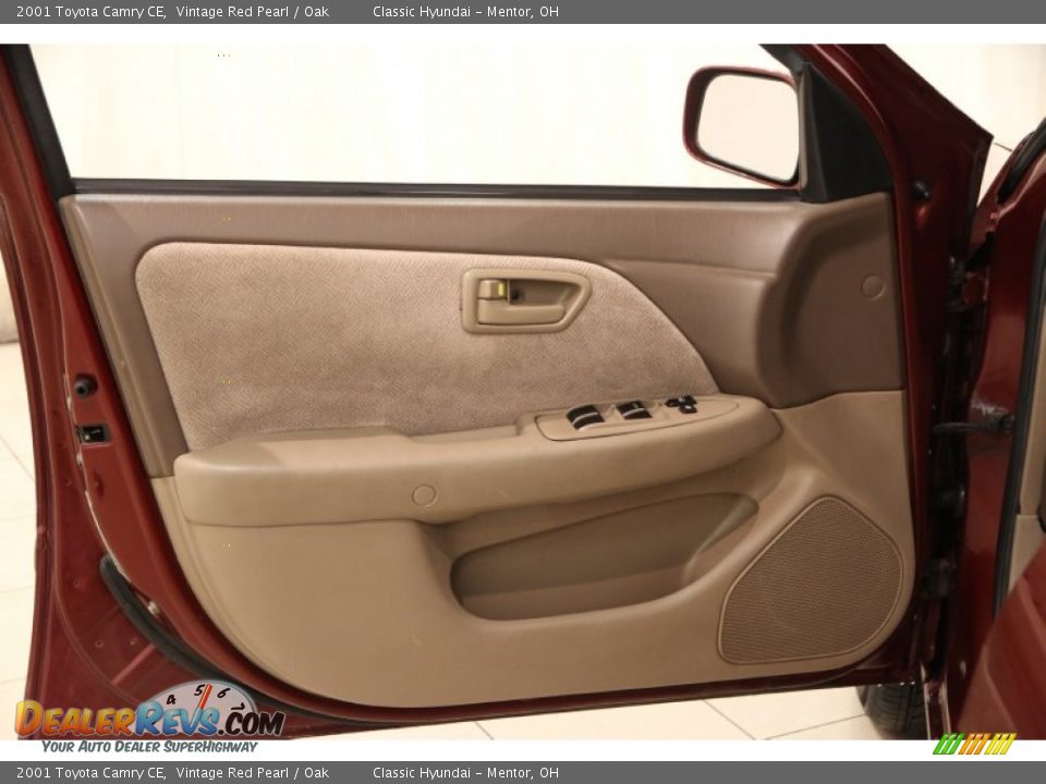 Door Panel of 2001 Toyota Camry CE Photo #4