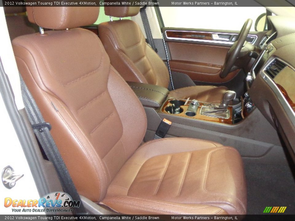 2012 Volkswagen Touareg TDI Executive 4XMotion Campanella White / Saddle Brown Photo #33