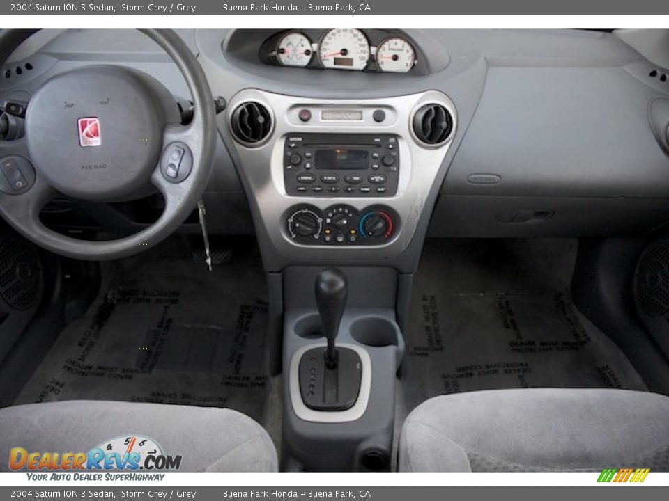 2004 Saturn ION 3 Sedan Storm Grey / Grey Photo #5