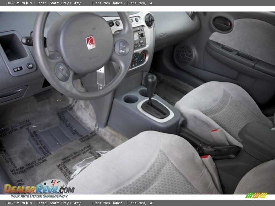 2004 Saturn ION 3 Sedan Storm Grey / Grey Photo #12