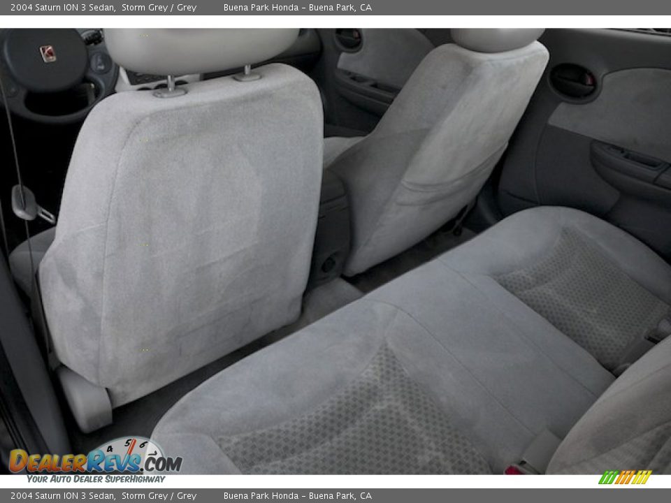 2004 Saturn ION 3 Sedan Storm Grey / Grey Photo #14