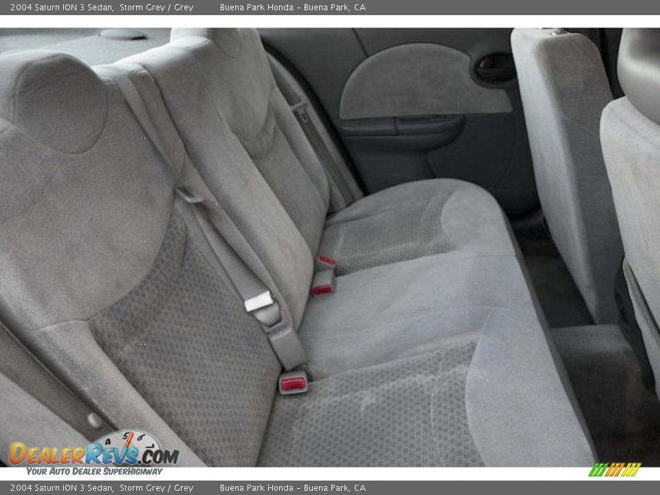 2004 Saturn ION 3 Sedan Storm Grey / Grey Photo #16