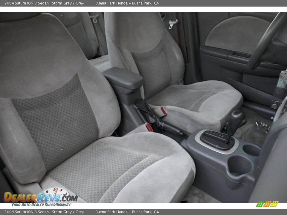 2004 Saturn ION 3 Sedan Storm Grey / Grey Photo #21