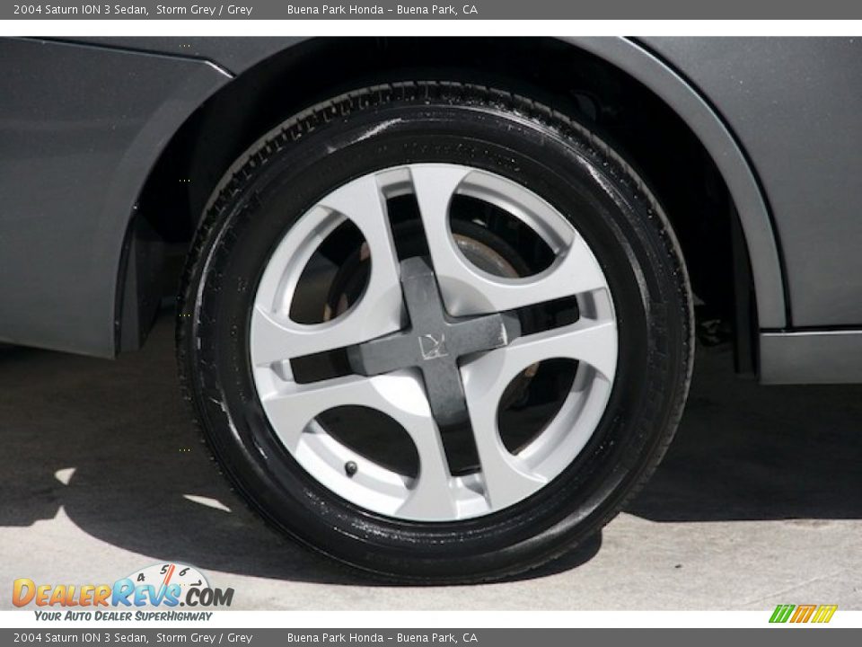 2004 Saturn ION 3 Sedan Storm Grey / Grey Photo #29