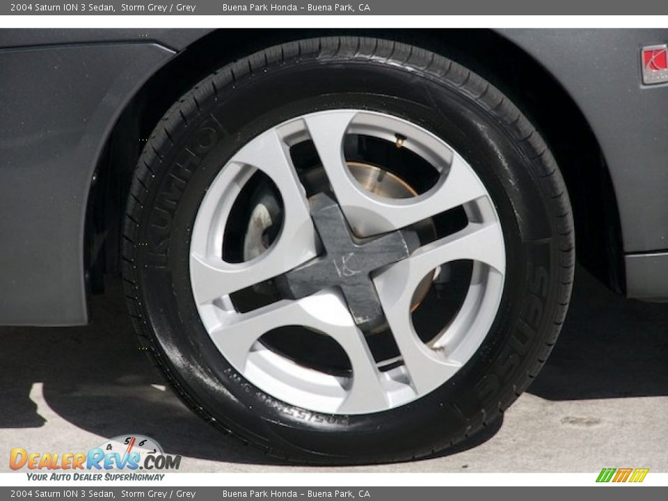 2004 Saturn ION 3 Sedan Storm Grey / Grey Photo #30