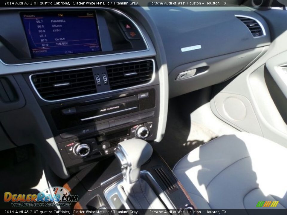2014 Audi A5 2.0T quattro Cabriolet Glacier White Metallic / Titanium Gray Photo #15