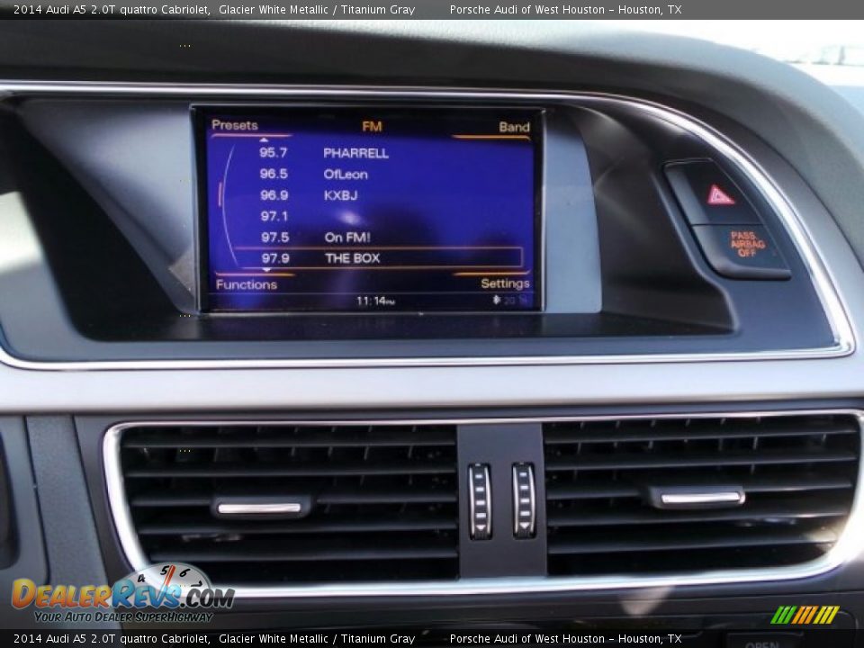 2014 Audi A5 2.0T quattro Cabriolet Glacier White Metallic / Titanium Gray Photo #18