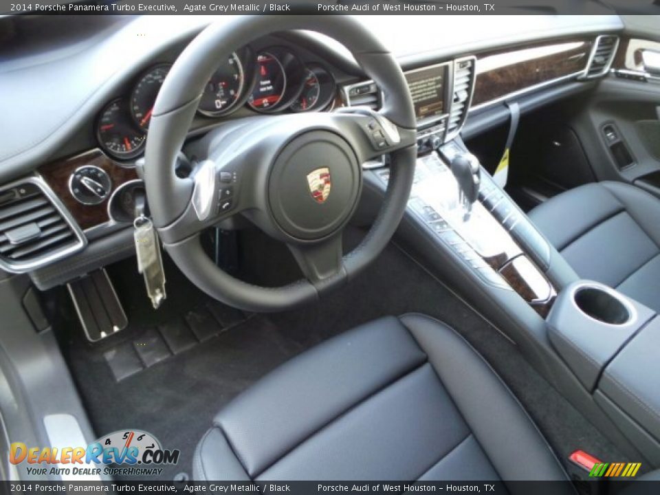 Black Interior - 2014 Porsche Panamera Turbo Executive Photo #12