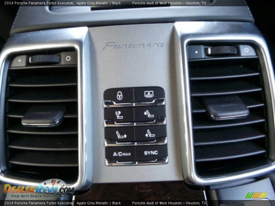 Controls of 2014 Porsche Panamera Turbo Executive Photo #31