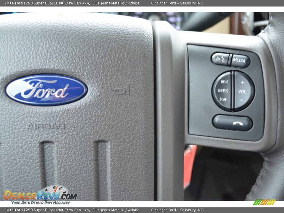 2014 Ford F250 Super Duty Lariat Crew Cab 4x4 Blue Jeans Metallic / Adobe Photo #32