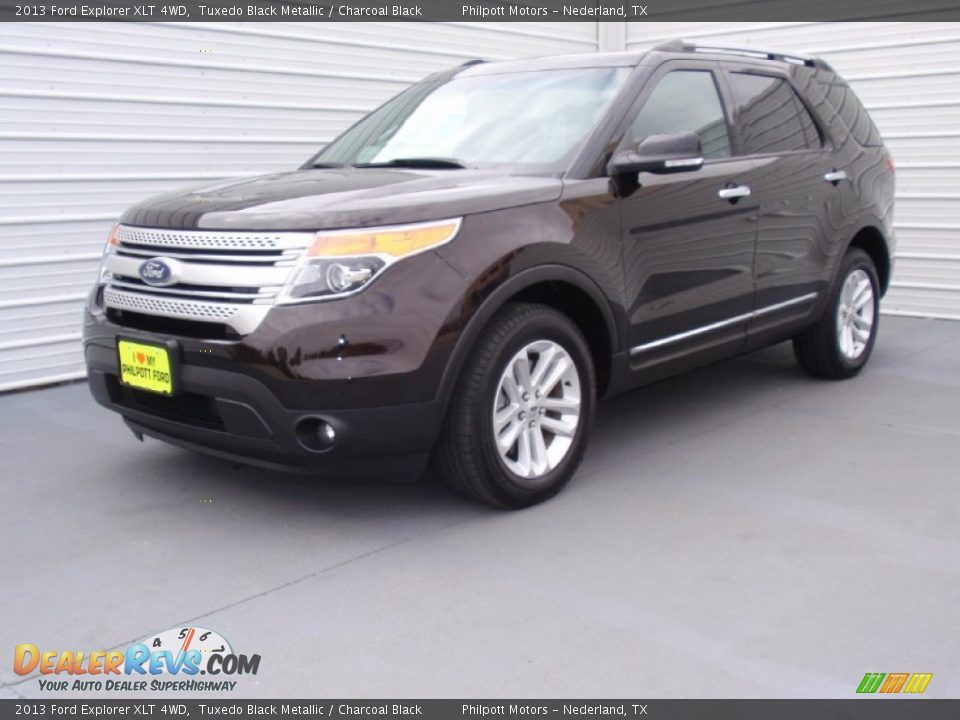 2013 Ford Explorer XLT 4WD Tuxedo Black Metallic / Charcoal Black Photo #7