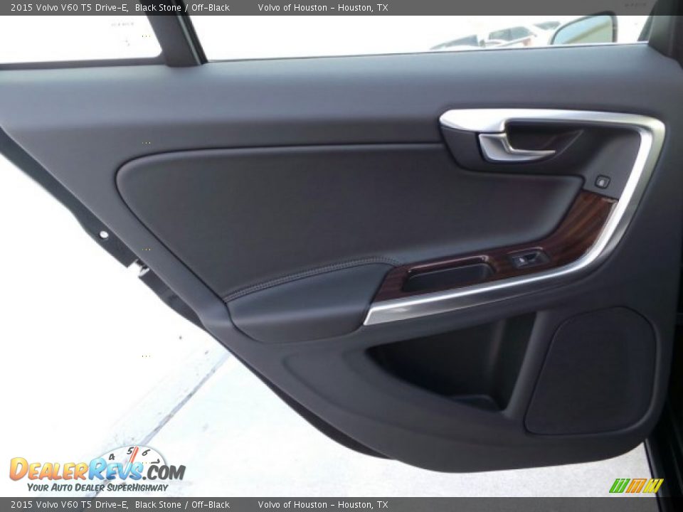 Door Panel of 2015 Volvo V60 T5 Drive-E Photo #22