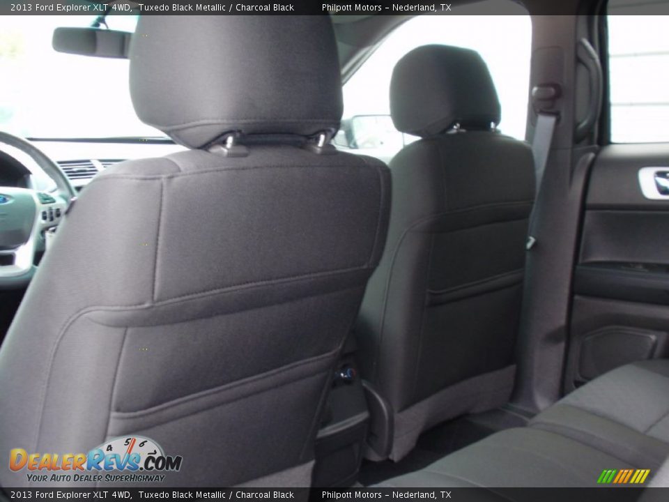 2013 Ford Explorer XLT 4WD Tuxedo Black Metallic / Charcoal Black Photo #36
