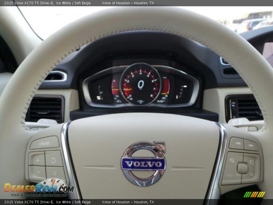 2015 Volvo XC70 T5 Drive-E Steering Wheel Photo #20