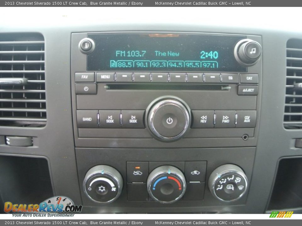 Controls of 2013 Chevrolet Silverado 1500 LT Crew Cab Photo #10