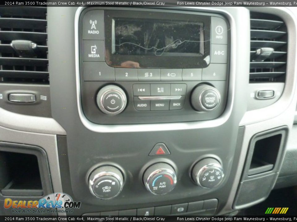 2014 Ram 3500 Tradesman Crew Cab 4x4 Maximum Steel Metallic / Black/Diesel Gray Photo #19