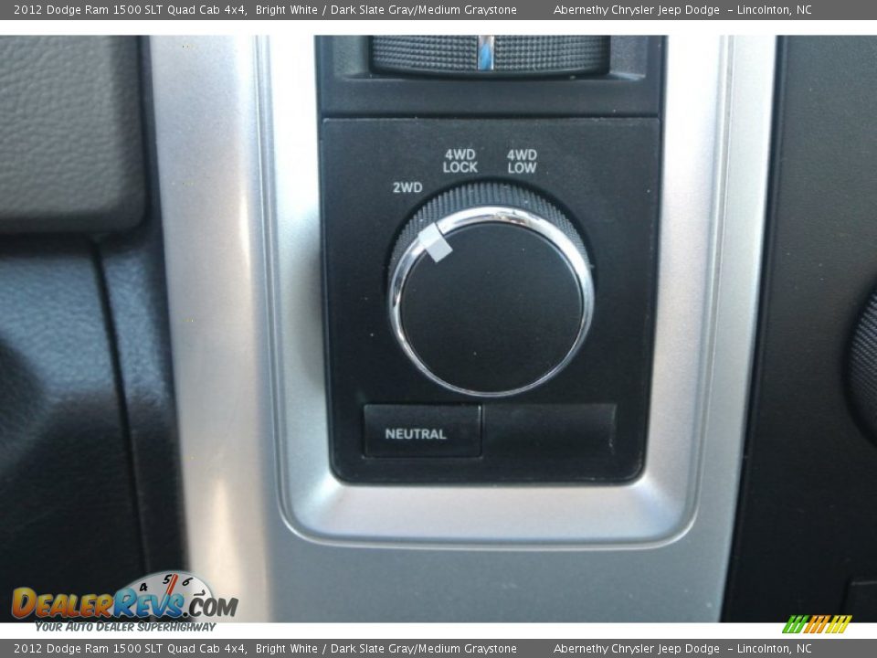 2012 Dodge Ram 1500 SLT Quad Cab 4x4 Bright White / Dark Slate Gray/Medium Graystone Photo #12