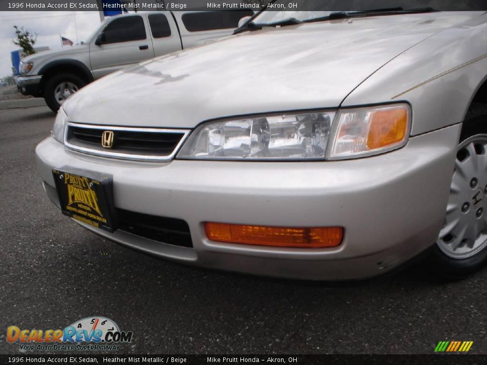 1996 Honda Accord EX Sedan Heather Mist Metallic / Beige Photo #9