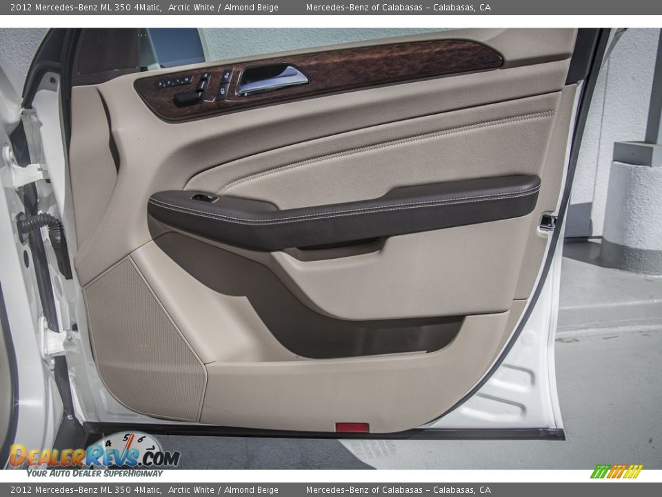 2012 Mercedes-Benz ML 350 4Matic Arctic White / Almond Beige Photo #24