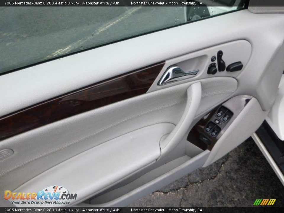 Door Panel of 2006 Mercedes-Benz C 280 4Matic Luxury Photo #14