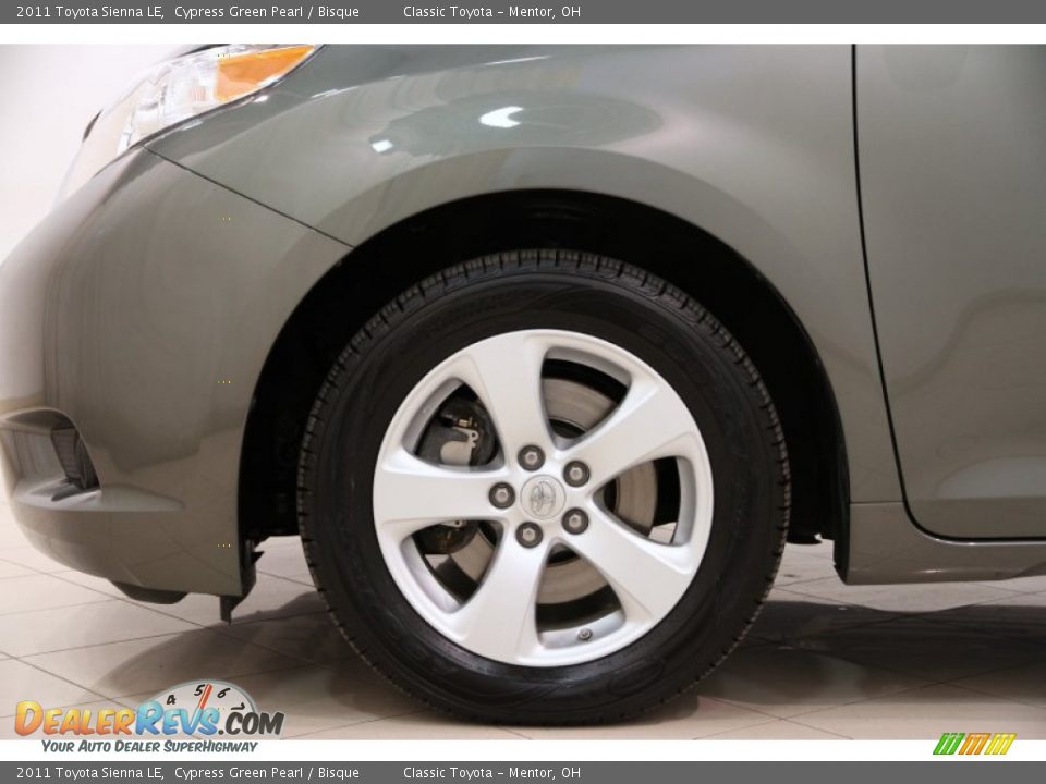 2011 Toyota Sienna LE Cypress Green Pearl / Bisque Photo #26