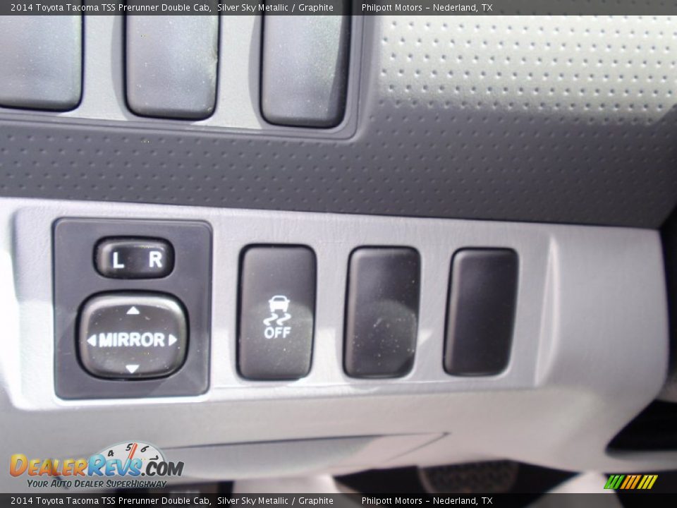 2014 Toyota Tacoma TSS Prerunner Double Cab Silver Sky Metallic / Graphite Photo #32