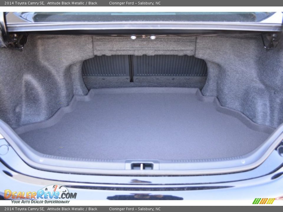 2014 Toyota Camry SE Attitude Black Metallic / Black Photo #9