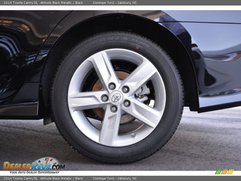 2014 Toyota Camry SE Attitude Black Metallic / Black Photo #10
