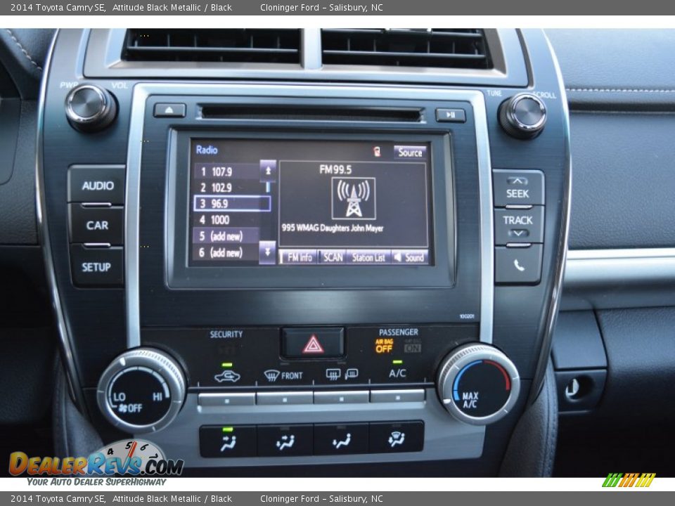2014 Toyota Camry SE Attitude Black Metallic / Black Photo #12