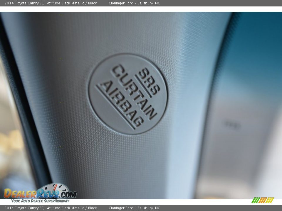 2014 Toyota Camry SE Attitude Black Metallic / Black Photo #22